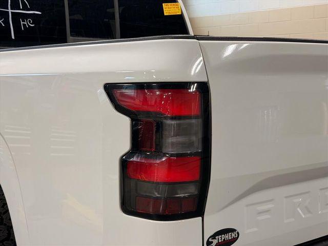 2022 Nissan Frontier Crew Cab SV 4x4