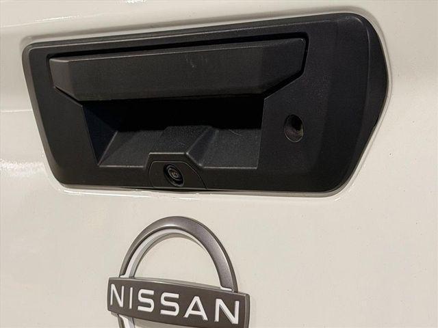 2022 Nissan Frontier Crew Cab SV 4x4