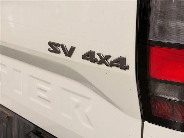 2022 Nissan Frontier Crew Cab SV 4x4