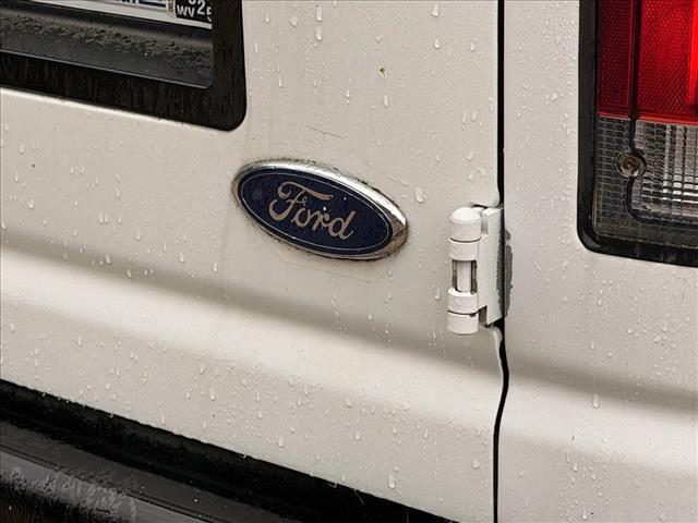 2006 Ford E-150 Commercial