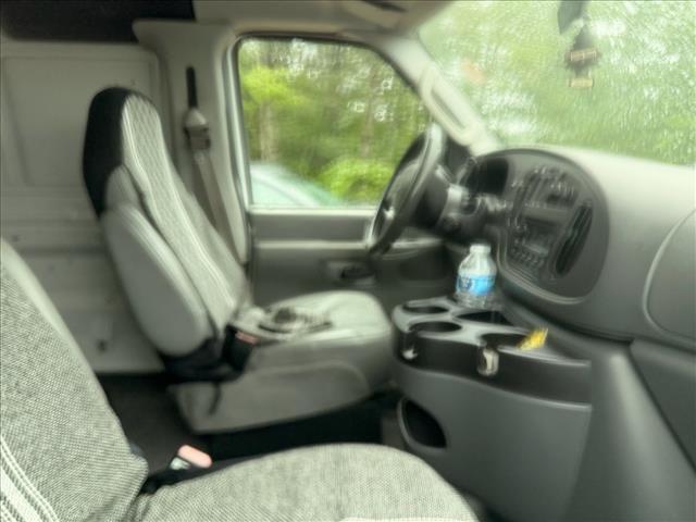 2006 Ford E-150 Commercial