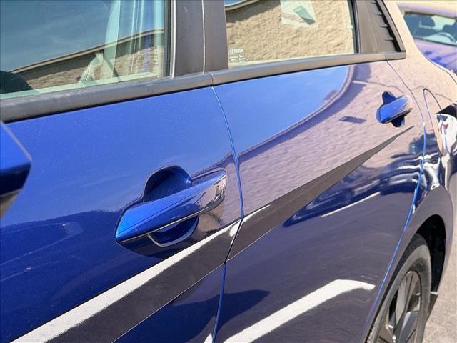 2023 Hyundai Elantra Hybrid Blue