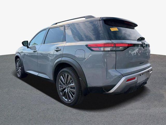 2022 Nissan Pathfinder SL 4WD