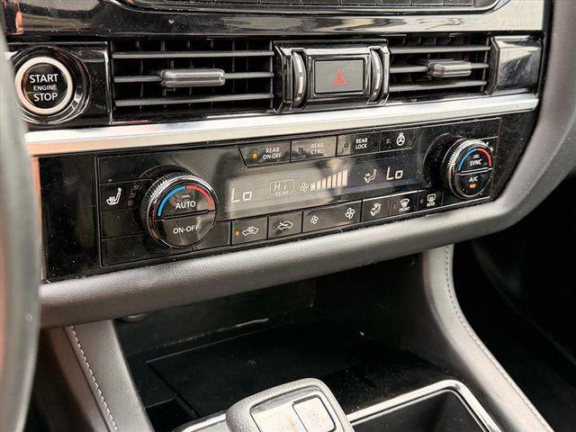2022 Nissan Pathfinder SL 4WD