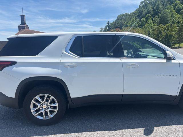 2023 Chevrolet Traverse FWD LS