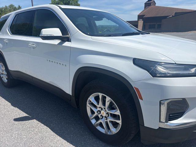 2023 Chevrolet Traverse FWD LS