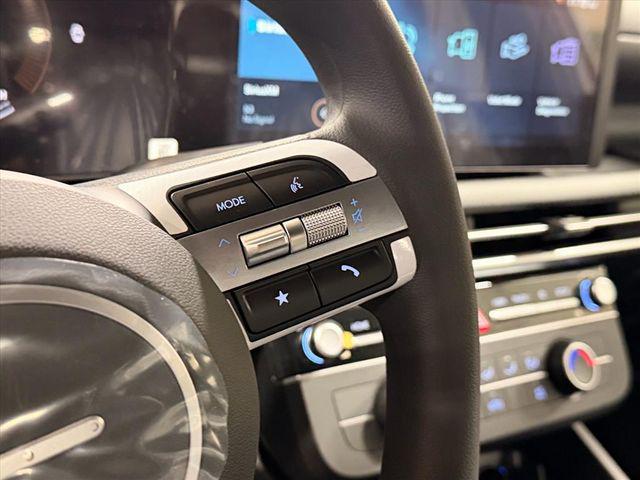 2026 Hyundai Santa Cruz SE