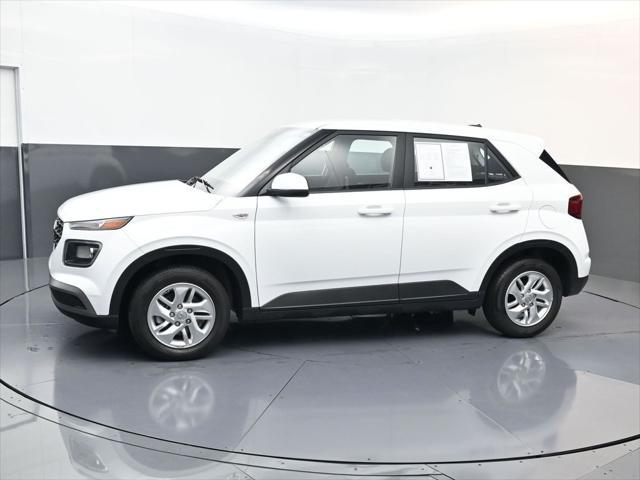 2026 Hyundai Venue SE