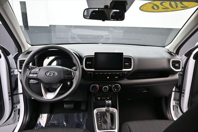 2026 Hyundai Venue SE