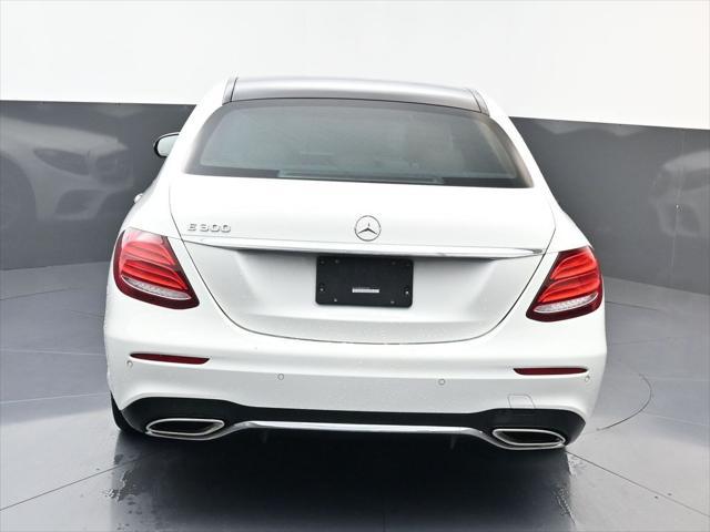 2018 Mercedes-Benz E-CLASS E 300 E 300