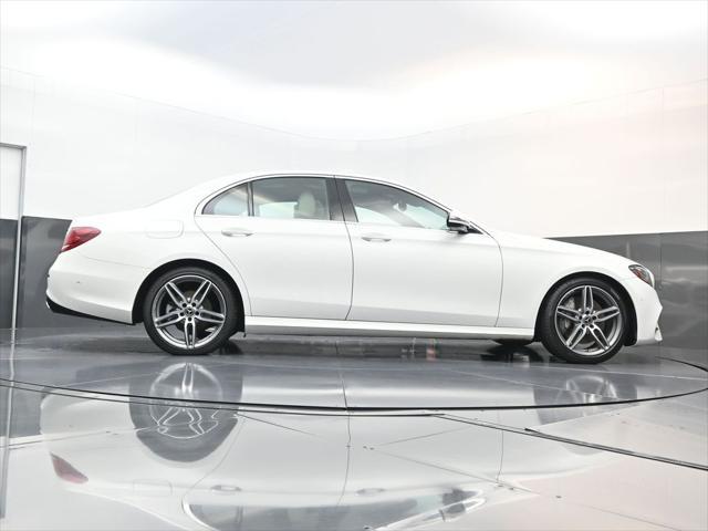 2018 Mercedes-Benz E-CLASS E 300 E 300