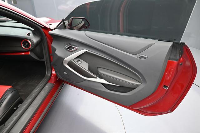 2023 Chevrolet Camaro RWD Coupe 1LT
