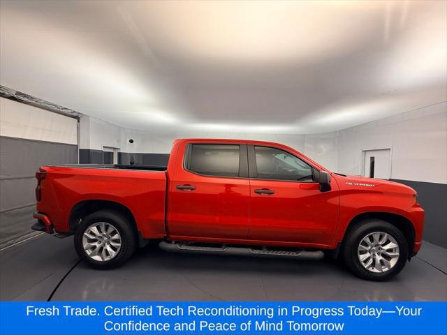 2022 Chevrolet Silverado 1500 2WD Crew Cab Short Bed Custom