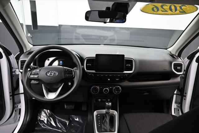 2026 Hyundai Venue SE