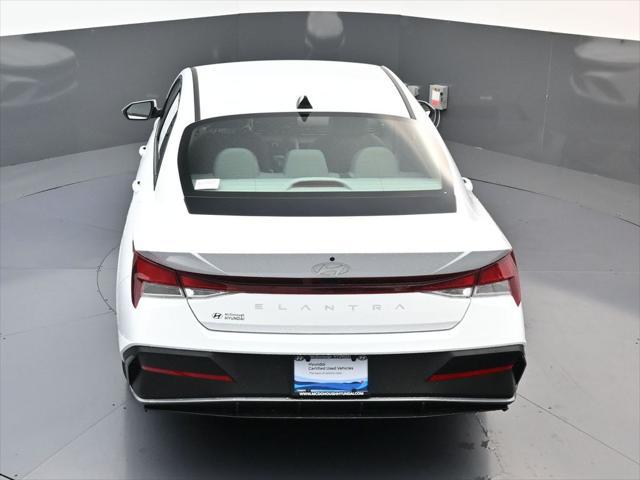 2026 Hyundai Elantra SE