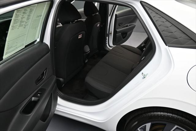 2025 Hyundai Elantra Hybrid SEL Sport