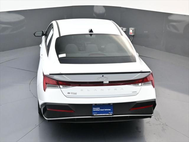 2025 Hyundai Elantra Hybrid SEL Sport