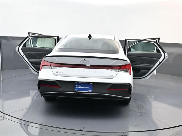 2025 Hyundai Elantra Hybrid SEL Sport
