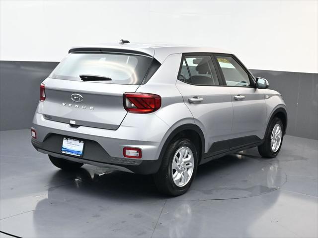 2026 Hyundai Venue SE