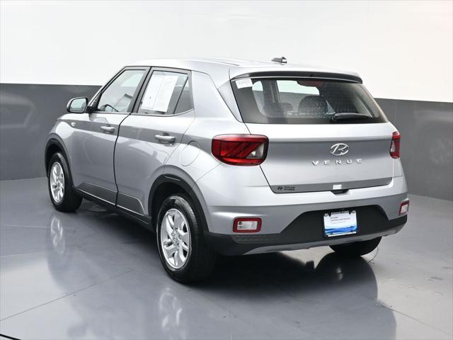 2026 Hyundai Venue SE