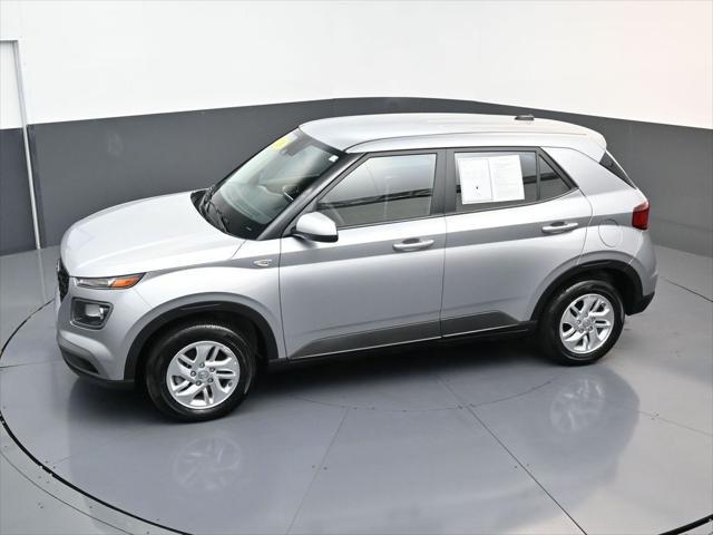 2026 Hyundai Venue SE