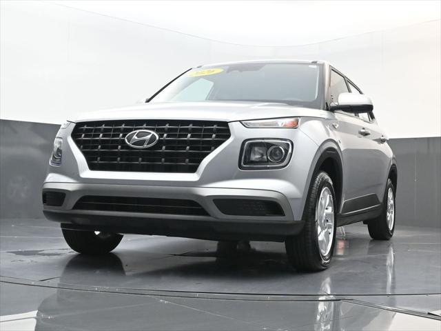 2026 Hyundai Venue SE