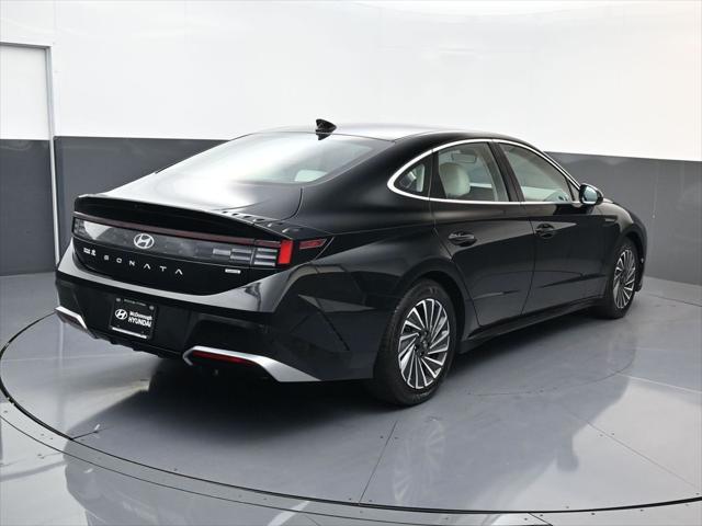 2025 Hyundai Sonata Hybrid SEL