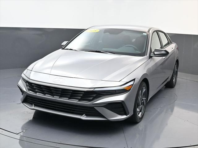 2025 Hyundai Elantra Hybrid SEL Sport