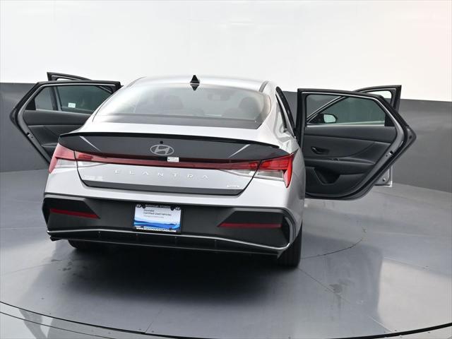 2025 Hyundai Elantra Hybrid SEL Sport