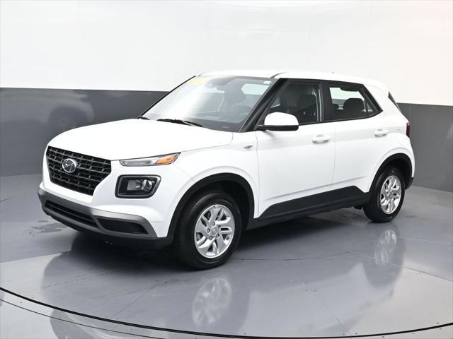 2026 Hyundai Venue SE