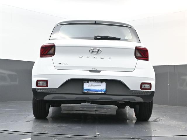 2026 Hyundai Venue SE