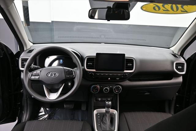 2026 Hyundai Venue SE