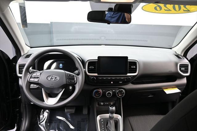 2026 Hyundai Venue SE
