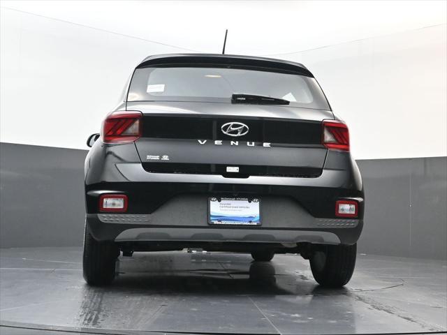 2026 Hyundai Venue SE