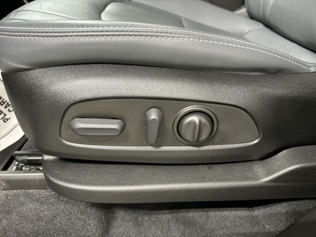 2023 Buick Enclave Essence AWD