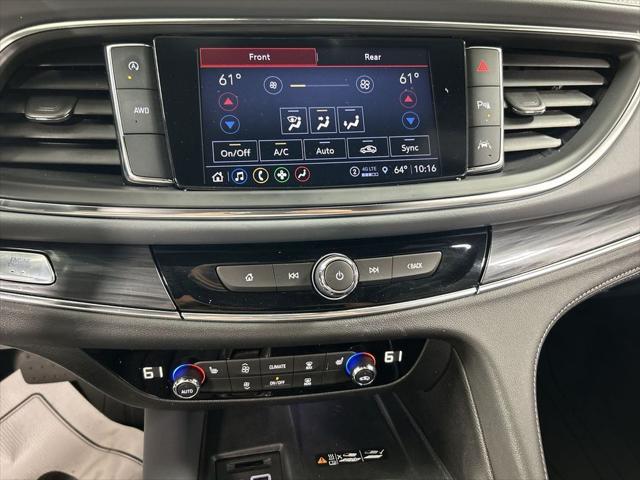 2023 Buick Enclave Essence AWD