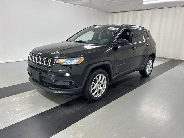 2023 Jeep Compass Latitude Lux FWD