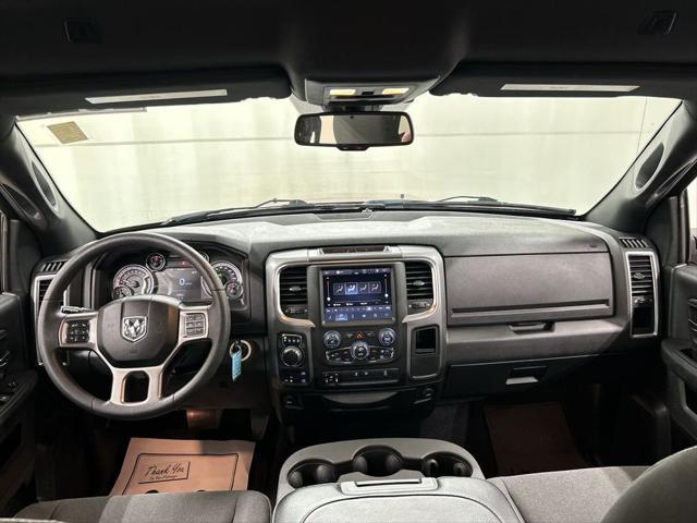 2022 Ram 1500 Classic Warlock Quad Cab 4x4 6'4" Box