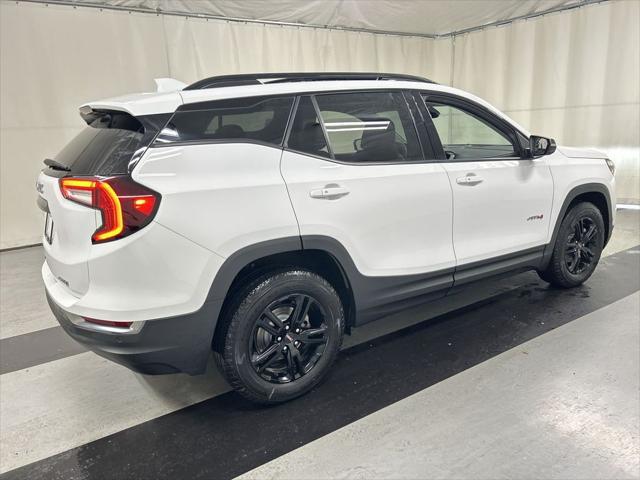 2023 GMC Terrain AWD AT4