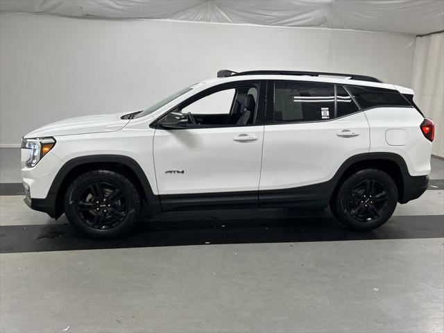 2023 GMC Terrain AWD AT4