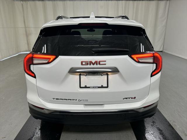 2023 GMC Terrain AWD AT4
