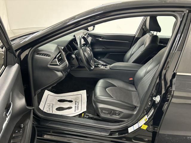 2022 Toyota Camry SE AWD
