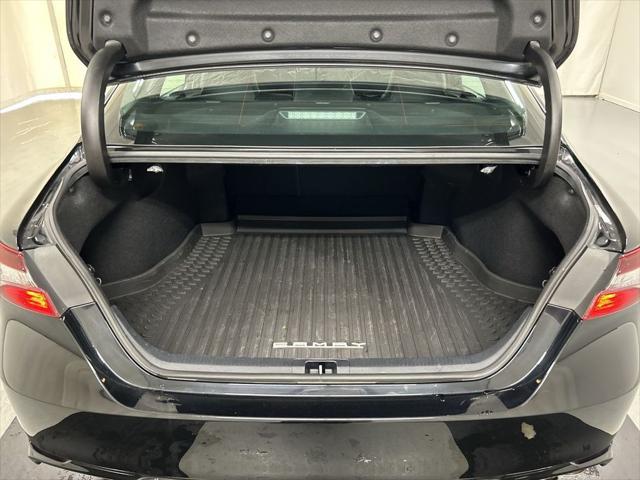 2022 Toyota Camry SE AWD