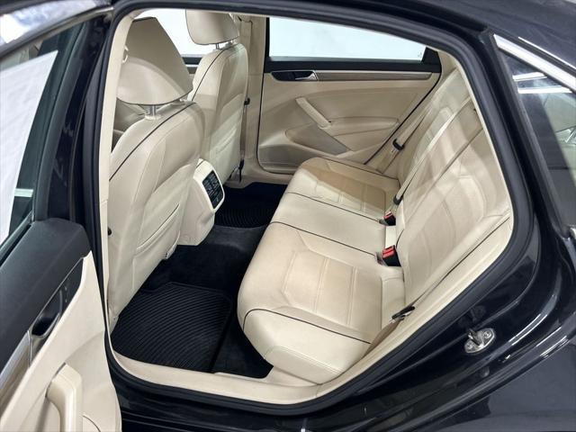 2017 Volkswagen Passat 1.8T SE