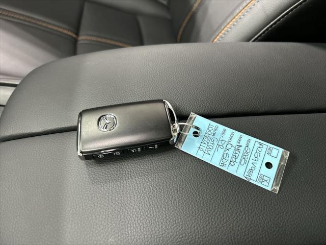 2025 Mazda CX-50 Hybrid Premium Package