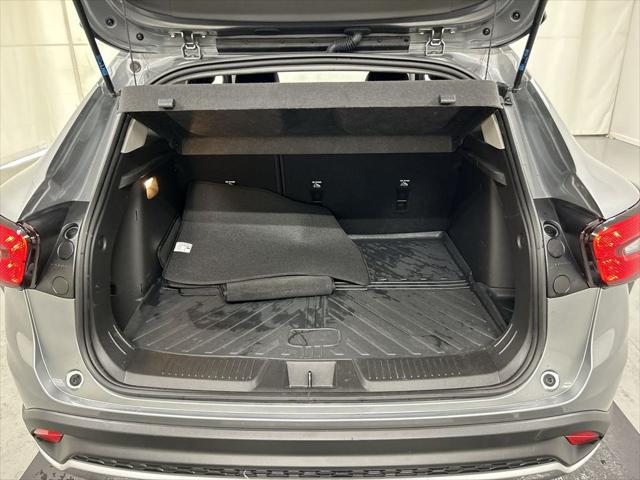 2024 Chevrolet Trax FWD LT