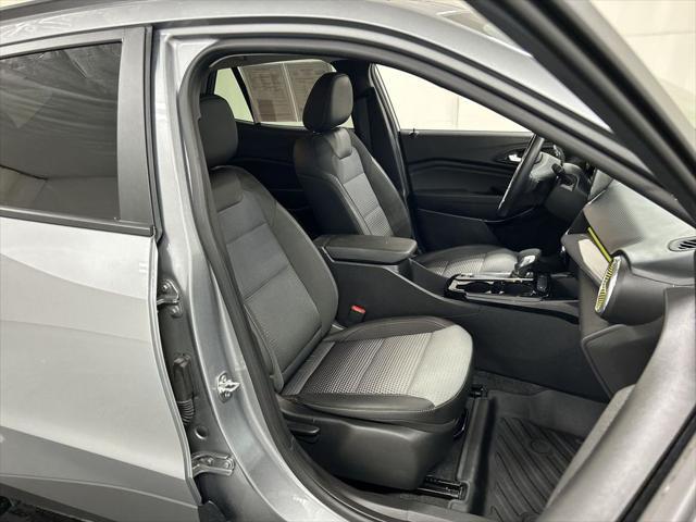 2024 Chevrolet Trax FWD LT