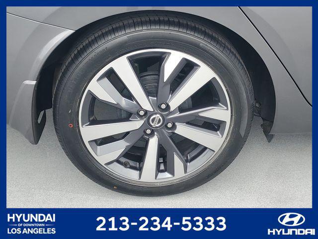 2020 Nissan Versa SR Xtronic CVT