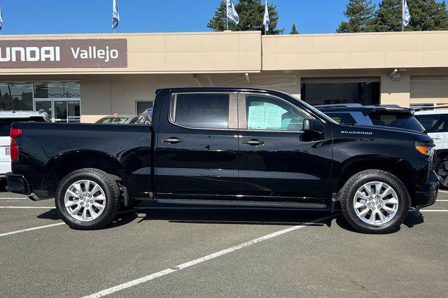 2022 Chevrolet Silverado 1500 2WD Crew Cab Short Bed Custom