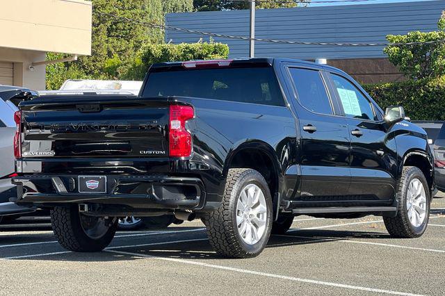 2022 Chevrolet Silverado 1500 2WD Crew Cab Short Bed Custom